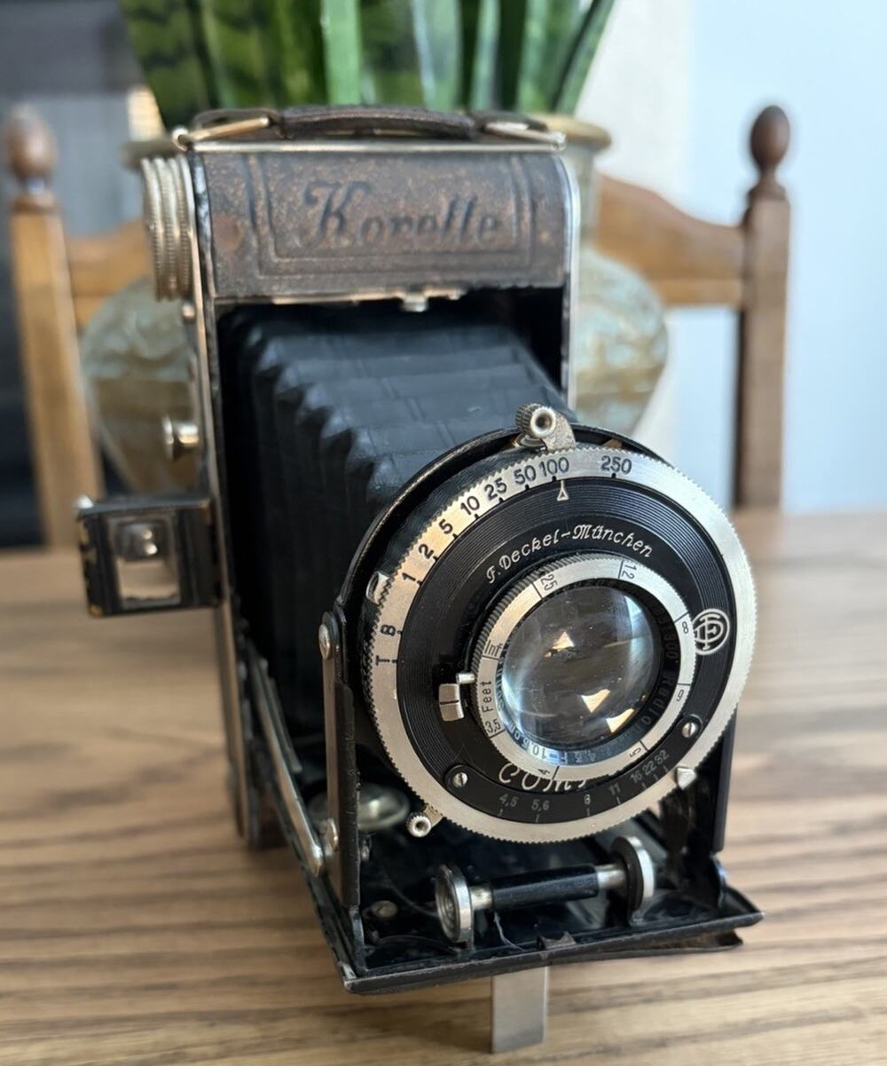 Vintage 1930s Korelle Folding Camera Compur Shutter